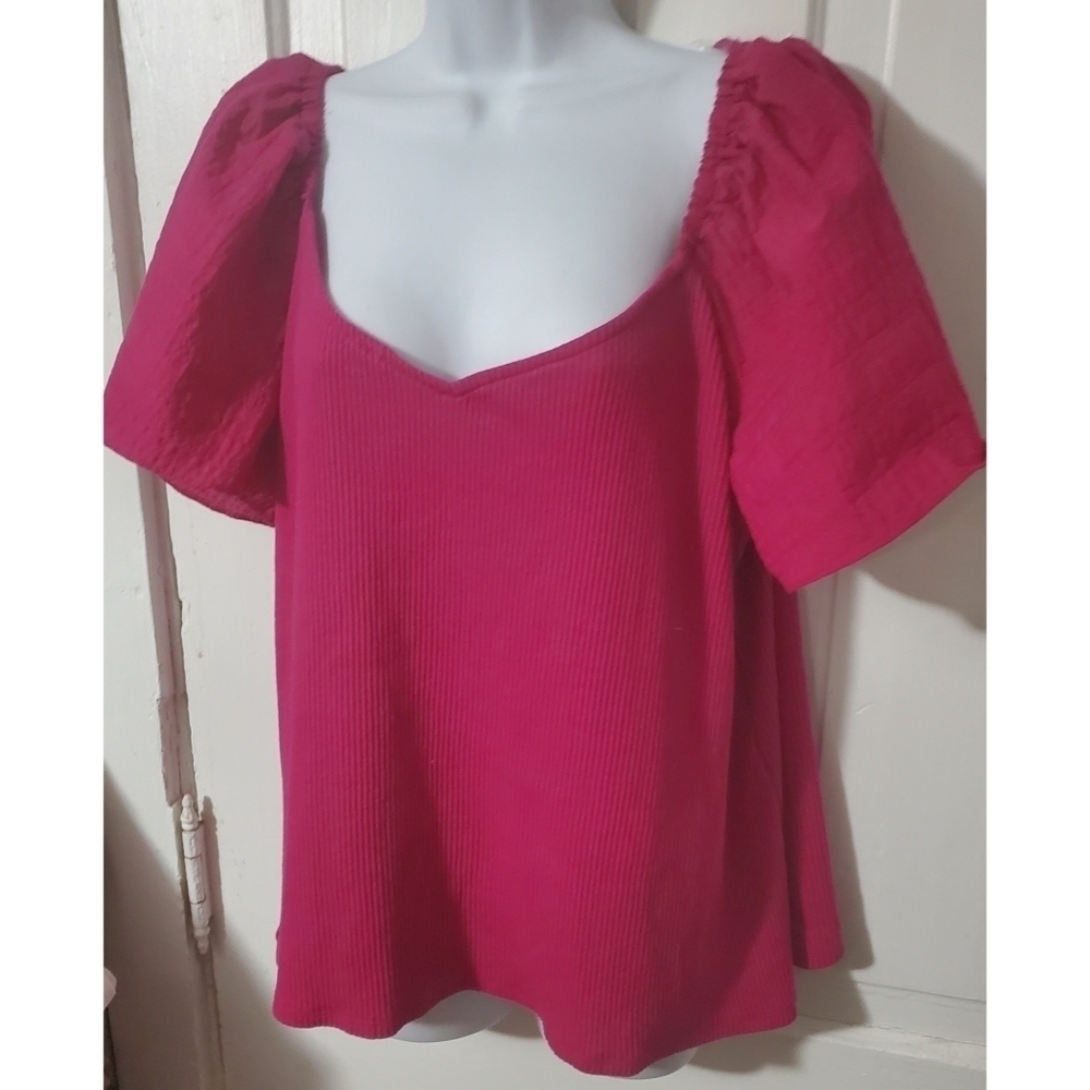 Ava & Viv Flutter Short Sleeve Ribbed Top - Picture 4 of 11